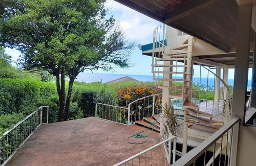 Ostional Casa | Refugio de las Mariposas, breathtaking ocean views, captivating sunsets, nature.