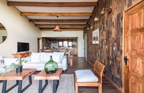 Pucon Casa | Refugio Millaray - Vistas y Acceso al Lago