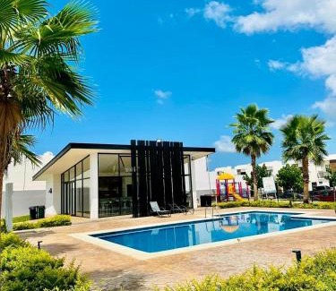 Mazatlán Apartamento | Refugio Perfecto con Alberca y seguridad Cerca Galerías!