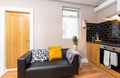 City Centre Dublin Condominio | Refurbished 2 BED APT WITH GARDEN Fast WIFI & TV