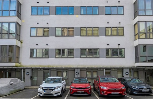 Basingstoke Apartamento | Refurbished 2BR | Festival Place | FREE PARKING