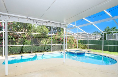 Esprit Villa | ⭐⭐ Refurbished Spacious 4 bed Family Home | Only 10 minutes to Disney! ⭐⭐