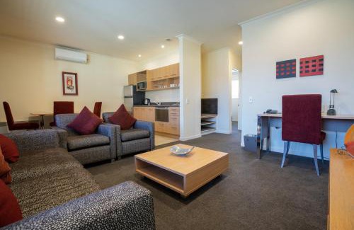 Rotorua Complejo | Regal Palms Resort