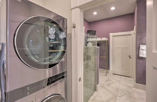 Yankton Apartamento | Regal River Retreat in the Heart of Yankton!