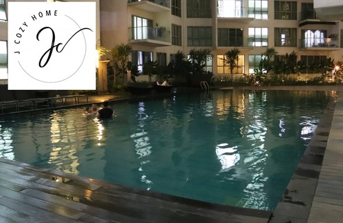 Pekeliling Apartamento | Regalia Suites @ Infinity Pool | 4pax | KLCC Nght. Ver | 2min metro