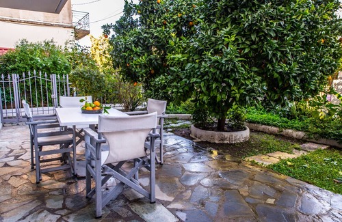 Kariotai Apartamento | Regalo Kariotes Apartment 1