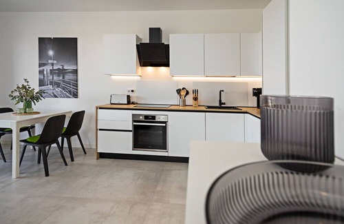 Lazise Apartamento | Regarda - Casa Erika with big terrace, swimming pool, wifi