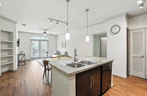 South Main Apartamento | Regards At Med Center 263 I Comfy 2 Bed 2 Bath