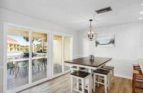 Pensacola Beach Casa | Regency Cabanas D2 - 3B Townhome