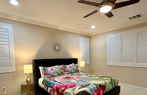 Eastvale Casa | Regency Eastvale newly refreshed 4BR 3BA-Sleeps 10