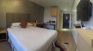 Ermita Night District Apartamento | Regency Grand Suites