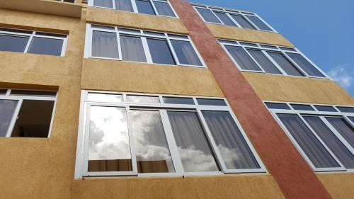 Mombasa Hotel | Regency Inn Tudor