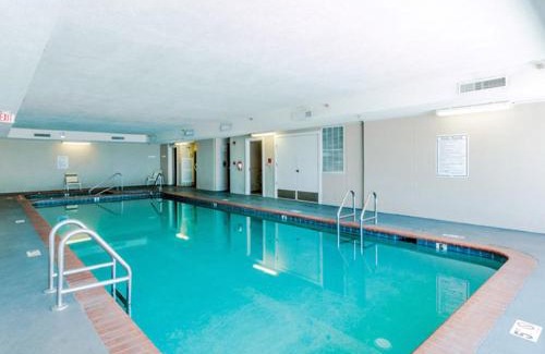 Orange Beach East Apartamento | Regency Isle #605