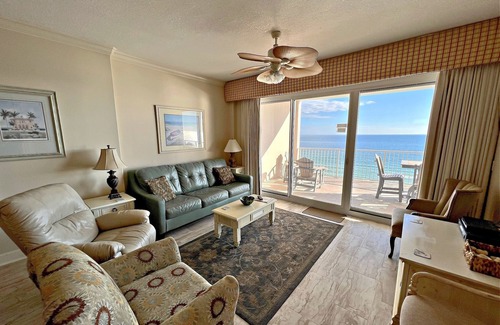 Ono Island Condominio | Regency Isle 703 2 Bedroom Condo by RedAwning