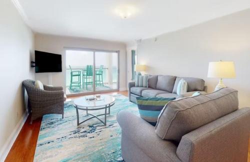 Pensacola Beach Casa | Regency Towers Unit 805W