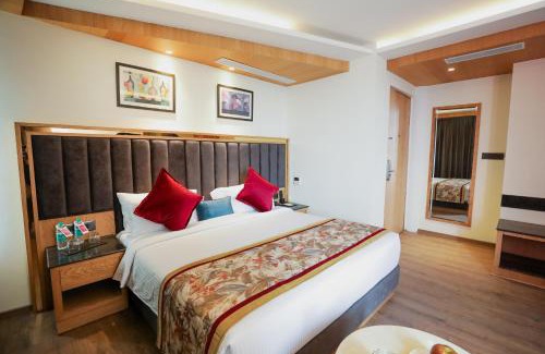 Shimla Hotel | Regenta Hilltop Shimla