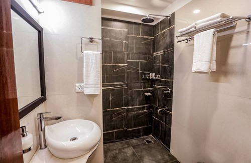 Ukhimath Hotel | Regenta Resort Madhuganga Ukhimath