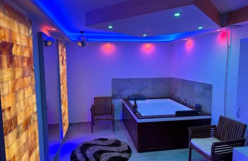 Sibiu Apartamento | Regim Hotel Hanea jacuzzi in camera,piscina exterioara si sauna comuna