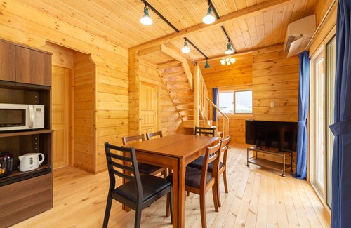 Ishigaki Casa | reginaishigakilogterior1