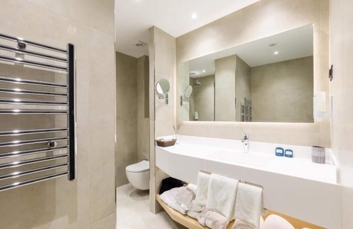 Banya Hotel | Regnum Banya Thermal Hotel