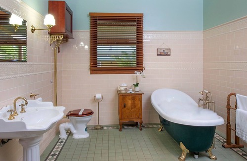 Worrigee Casa | Reign Manor – located in the heart of Shoalhavens wedding venues