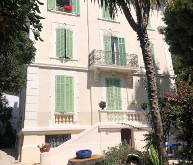 Pointe Croisette Villa | Reine des Mers
