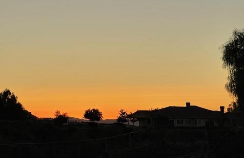 Temecula Casa | Rejuvenation Cottage - Wine Country Tranquility