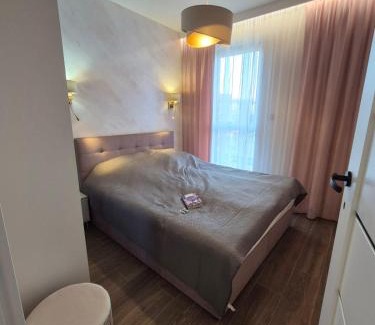 Ploty Apartamento | REKO apartament z basenem i SPA tuż przy plaży