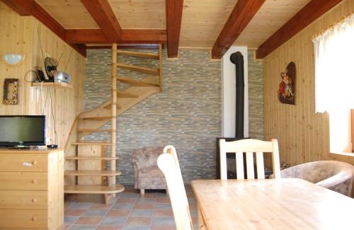 Bystrice nad Pernstejnem Cabina | Rekreační chata Karasín