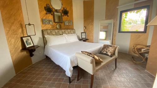 Cadeo Casa | Relais Cascina Scottina