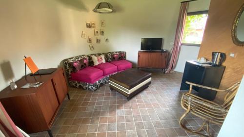 Cadeo Casa | Relais Cascina Scottina