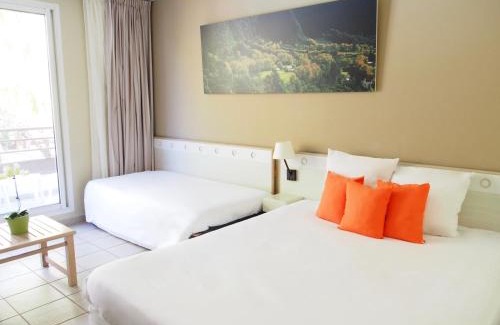 L'Ermitage-les-Bains Hotel | Relais de l’Hermitage Saint-Gilles