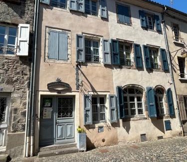 Brioude Casa | Relais du Noble Voyageur