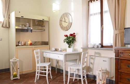Montalto Cama Y Desayuno | Relais Palazzo Paleologi - Secolo XIV