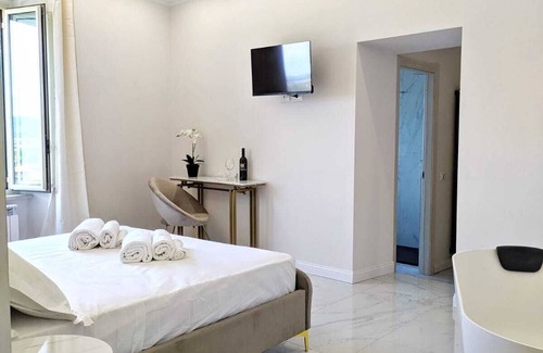 Monte San Biagio Casa | Relais Serenitas