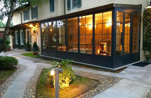 Cava Manara Cama Y Desayuno | Relais Torre Dei Torti - Luxury Bed and Breakfast