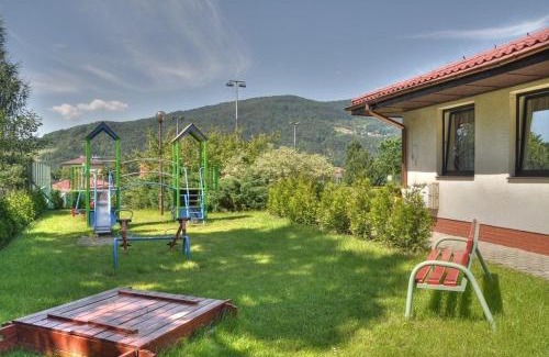 Czernichow Complejo | Relaks domki i pokoje nad jeziorem