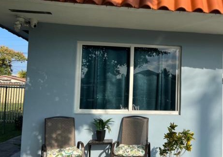 Flagami Apartamento | Relax 521- at the side