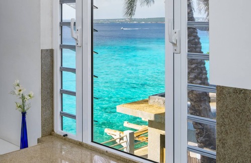 Belnem Condominio | Relax and enjoy: Amazing Oceanfront Apartment Second Floor at Belair Bonaire!