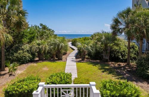 Debordieu Colony Casa | Relax and Enjoy the Spectacular Views in this Picturesque Home home