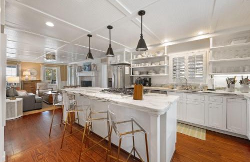 Debordieu Colony Casa | Relax and Enjoy the Spectacular Views in this Picturesque Home home