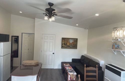 Atascadero Casa | Relax and enjoy the peaceful oasis in beautiful central costal California