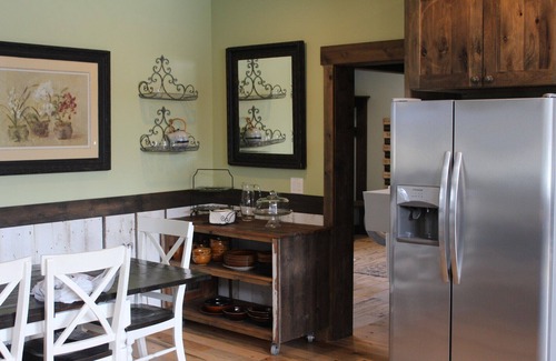 Plains Casa | Relax and make magical memories at Our Riverfront Retreat!