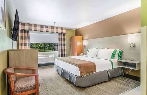 Poulsbo Complejo | Relax and Recharge in Poulsbo! Free Parking, Pet-friendly Property