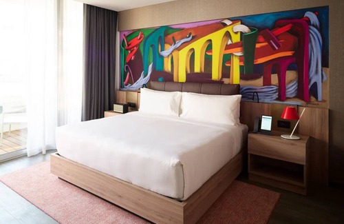 Hipódromo Hotel | Relax and Rejuvenate: Unwind at Our Spa-Infused Oasis in the City!