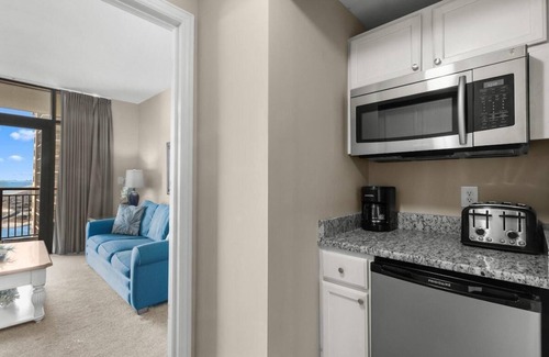 Windy Hill Complejo | Relax and Unwind in this Oceanfront 1 Bdrm Condo