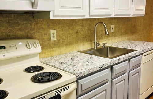 White Haven Casa | Relax and unwind Townhome in Snow Ridge Village at Jack Frost mtn in the Poconos