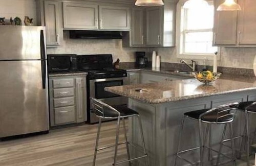 Cocodrie Casa | Relax at Comfort Zone