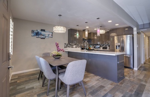 Little Tuscany Condominio | Relax at Cookie’s Corner