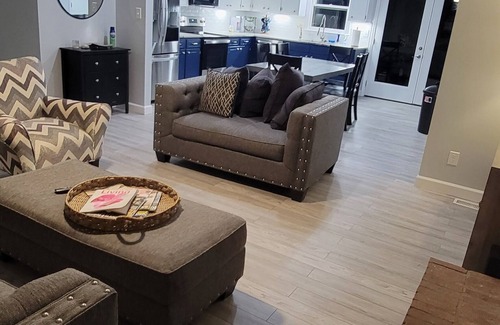 Bessemer City Casa | Relax at Hibiscus Grove - w/ an Amazing Deck View